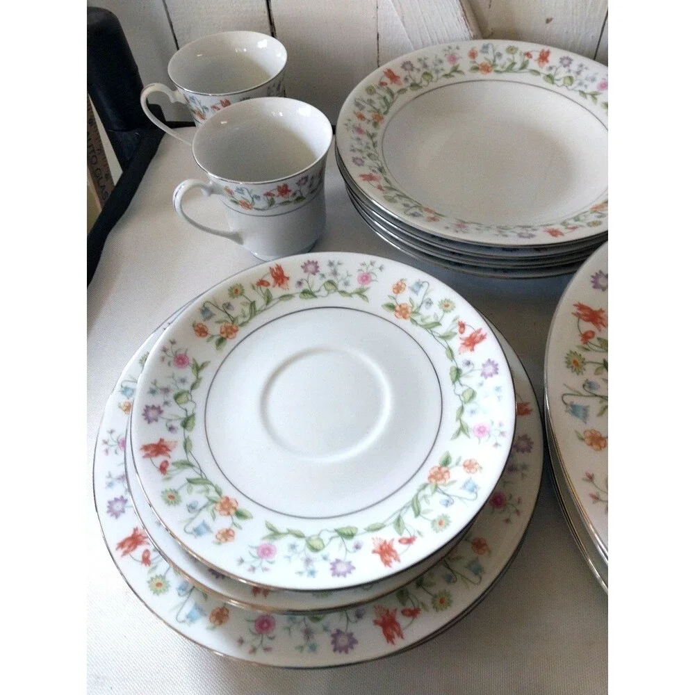 The Ashley Overseas Eternal Love 20 Piece Dish Set. Cups Bowls, Plates, Saucers.